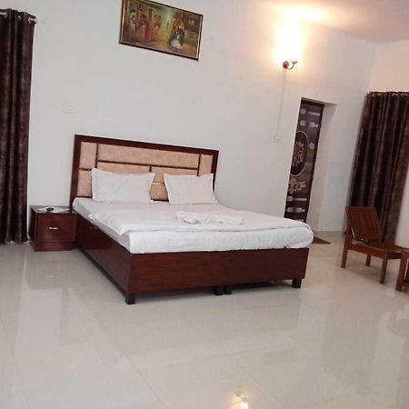 Zora Park Luxury Rooms Visakhapatnam Exterior photo