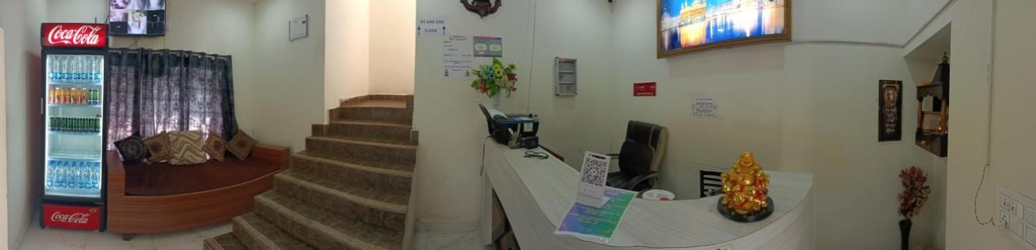 Zora Park Luxury Rooms Visakhapatnam Exterior photo