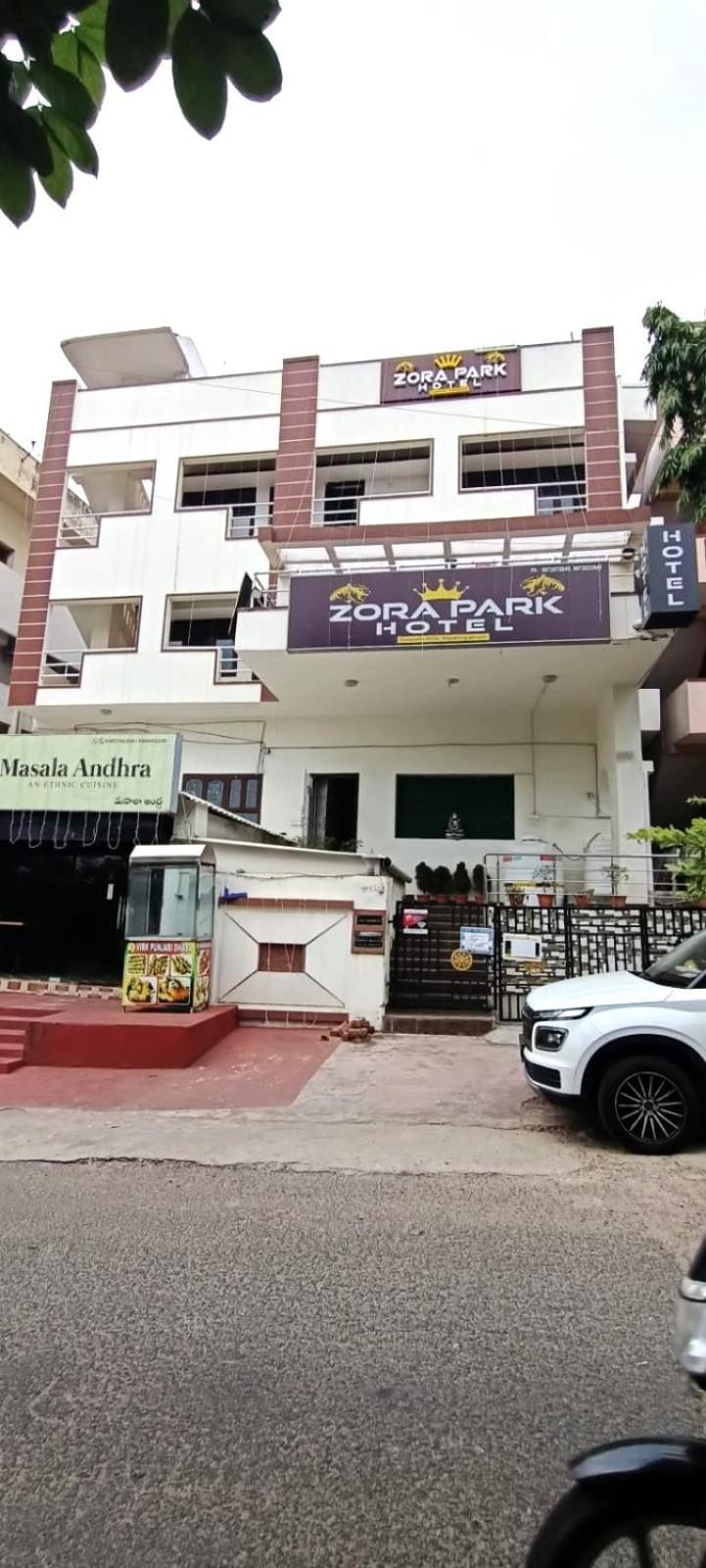 Zora Park Luxury Rooms Visakhapatnam Exterior photo