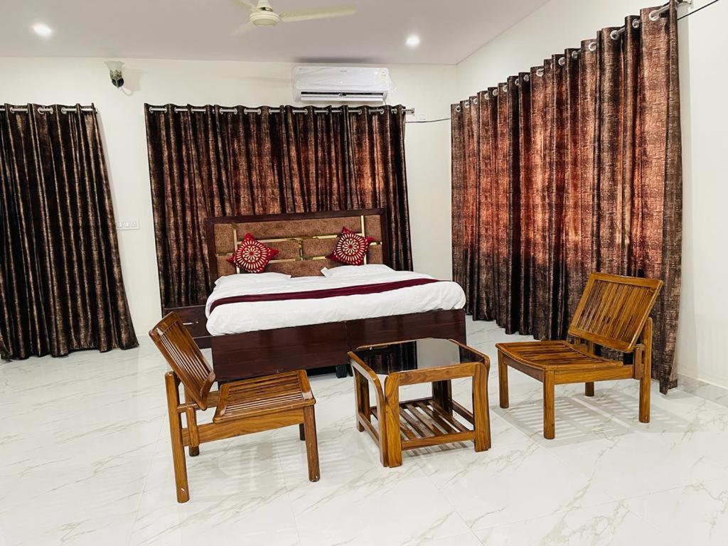 Zora Park Luxury Rooms Visakhapatnam Exterior photo