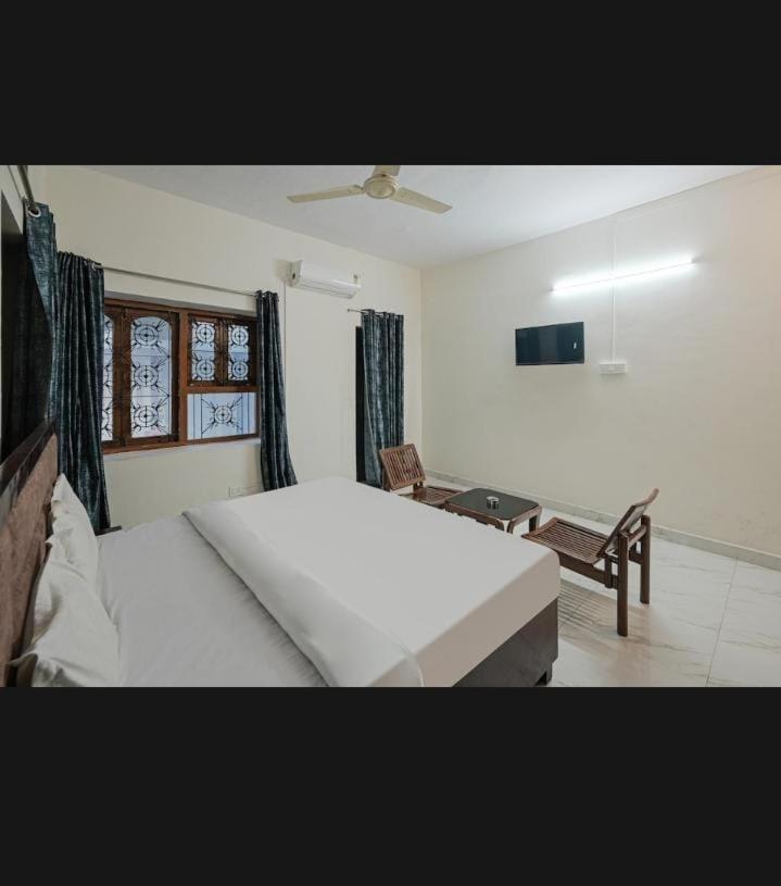 Zora Park Luxury Rooms Visakhapatnam Exterior photo